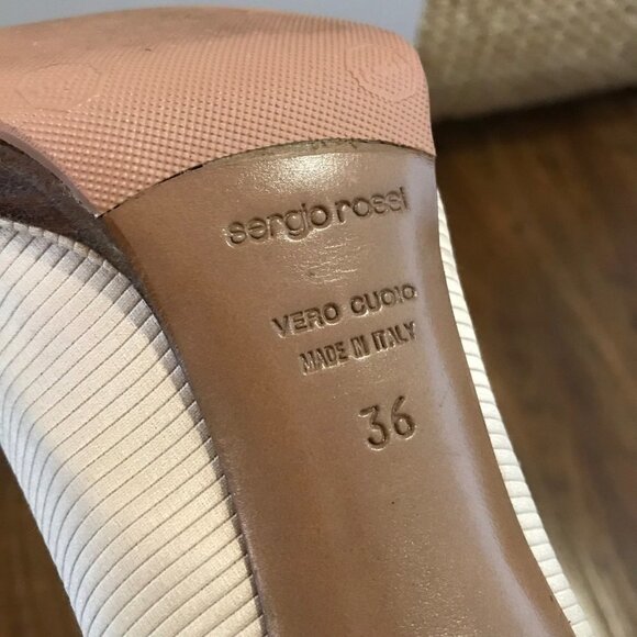 Sergio Rossi round toe silk heels - Picture 6 of 7